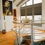 شقة Penthouse Am Dom- Altstadt In 200 M- 4 Dachterrassen, Stilvoll Und Ruhig, 24-7-self Check-in Fuer Bis Zu 6 Personen *