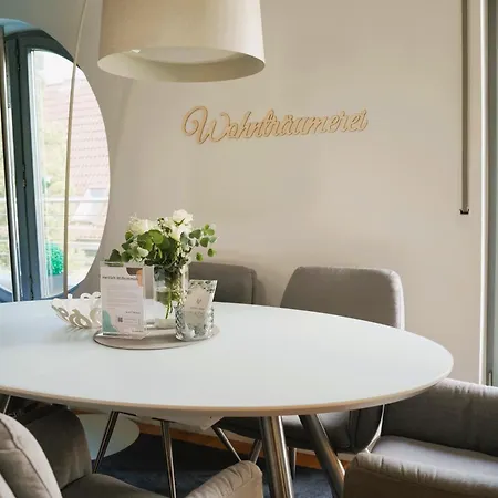 Penthouse Am Dom- Altstadt In 200 M- 4 Dachterrassen, Stilvoll Und Ruhig, 24-7-self Check-in Fuer Bis Zu 6 Personen * Paderborn