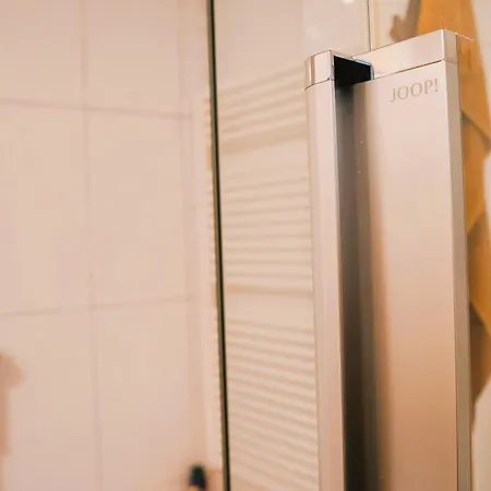 Apartmán Penthouse Am Dom- Altstadt In 200 M- 4 Dachterrassen, Stilvoll Und Ruhig, 24-7-self Check-in Fuer Bis Zu 6 Personen