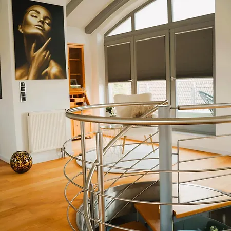 아파트 Penthouse Am Dom- Altstadt In 200 M- 4 Dachterrassen, Stilvoll Und Ruhig, 24-7-self Check-in Fuer Bis Zu 6 Personen *