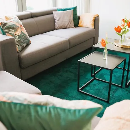 Penthouse Am Dom- Altstadt In 200 M- 4 Dachterrassen, Stilvoll Und Ruhig, 24-7-self Check-in Fuer Bis Zu 6 Personen Paderborn