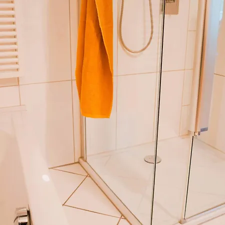 Penthouse Am Dom- Altstadt In 200 M- 4 Dachterrassen, Stilvoll Und Ruhig, 24-7-self Check-in Fuer Bis Zu 6 Personen Lejlighed *