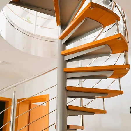 Lejlighed Penthouse Am Dom- Altstadt In 200 M- 4 Dachterrassen, Stilvoll Und Ruhig, 24-7-self Check-in Fuer Bis Zu 6 Personen Paderborn