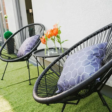 Penthouse Am Dom- Altstadt In 200 M- 4 Dachterrassen, Stilvoll Und Ruhig, 24-7-self Check-in Fuer Bis Zu 6 Personen Lejlighed