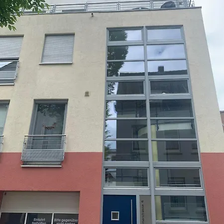 아파트 Penthouse Am Dom- Altstadt In 200 M- 4 Dachterrassen, Stilvoll Und Ruhig, 24-7-self Check-in Fuer Bis Zu 6 Personen 파더본
