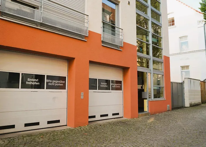 Lejlighed Penthouse Am Dom- Altstadt In 200 M- 4 Dachterrassen, Stilvoll Und Ruhig, 24-7-self Check-in Fuer Bis Zu 6 Personen *