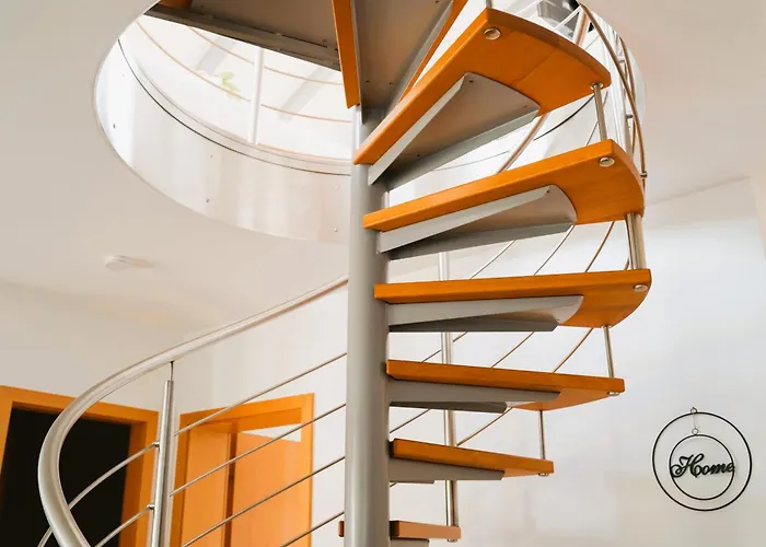 公寓 Penthouse Am Dom- Altstadt In 200 M- 4 Dachterrassen, Stilvoll Und Ruhig, 24-7-self Check-in Fuer Bis Zu 6 Personen 帕德博恩